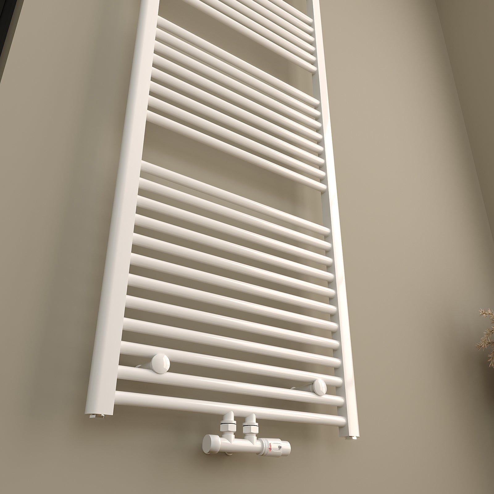 Handtuchheizkörper SOLANO Mittel- und Seitenanschluss